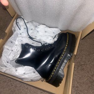 BRAND NEW Jadon Doc Marten’s Women’s Size 5